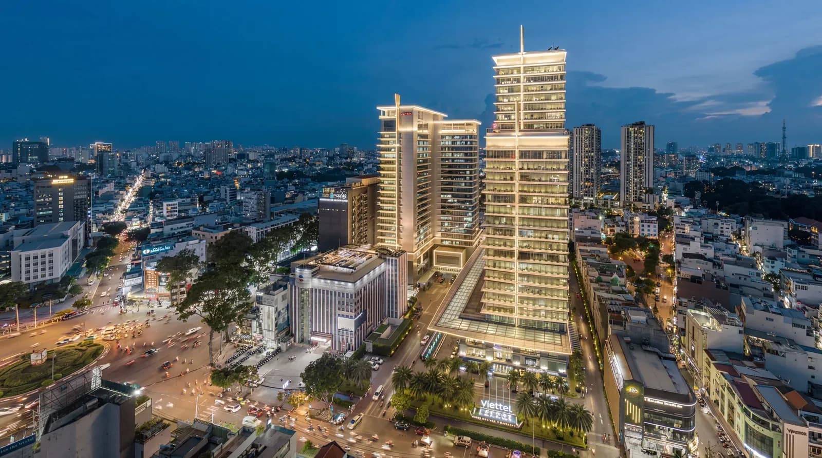 Tổ hợp văn phòng cao tầng
